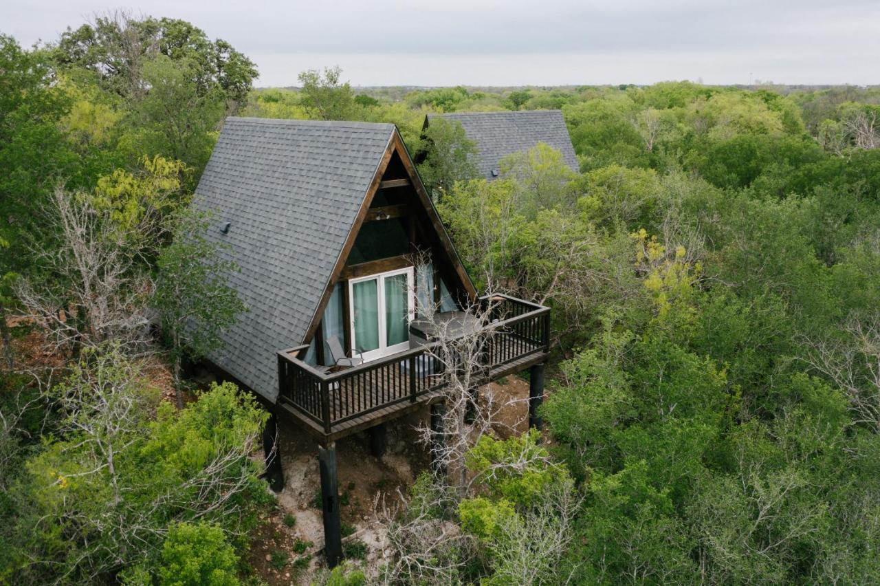 Dean'S Den: Private Deck W/ Jacuzzi And A View Villa New Braunfels Bagian luar foto
