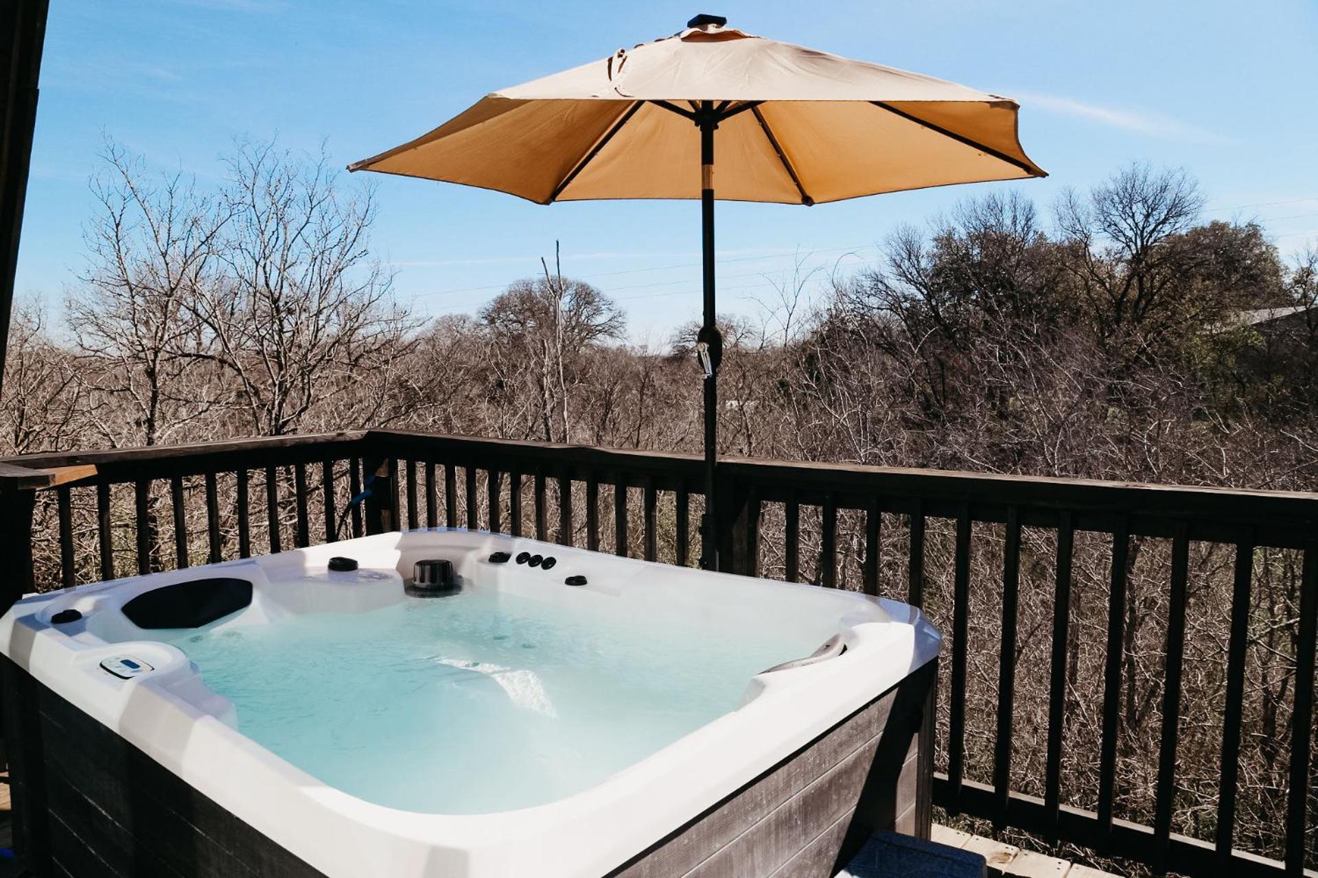 Dean'S Den: Private Deck W/ Jacuzzi And A View Villa New Braunfels Bagian luar foto