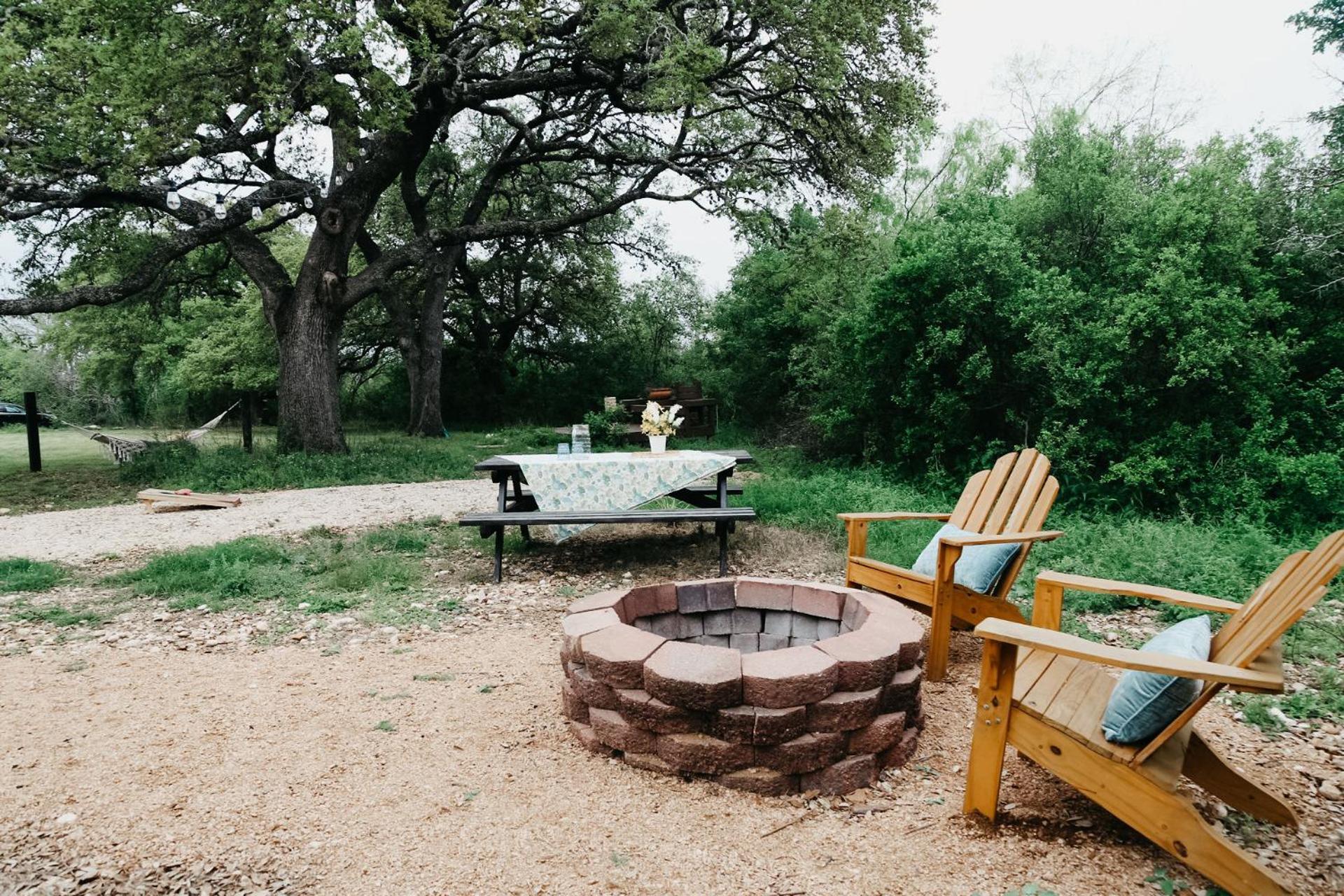 Dean'S Den: Private Deck W/ Jacuzzi And A View Villa New Braunfels Bagian luar foto